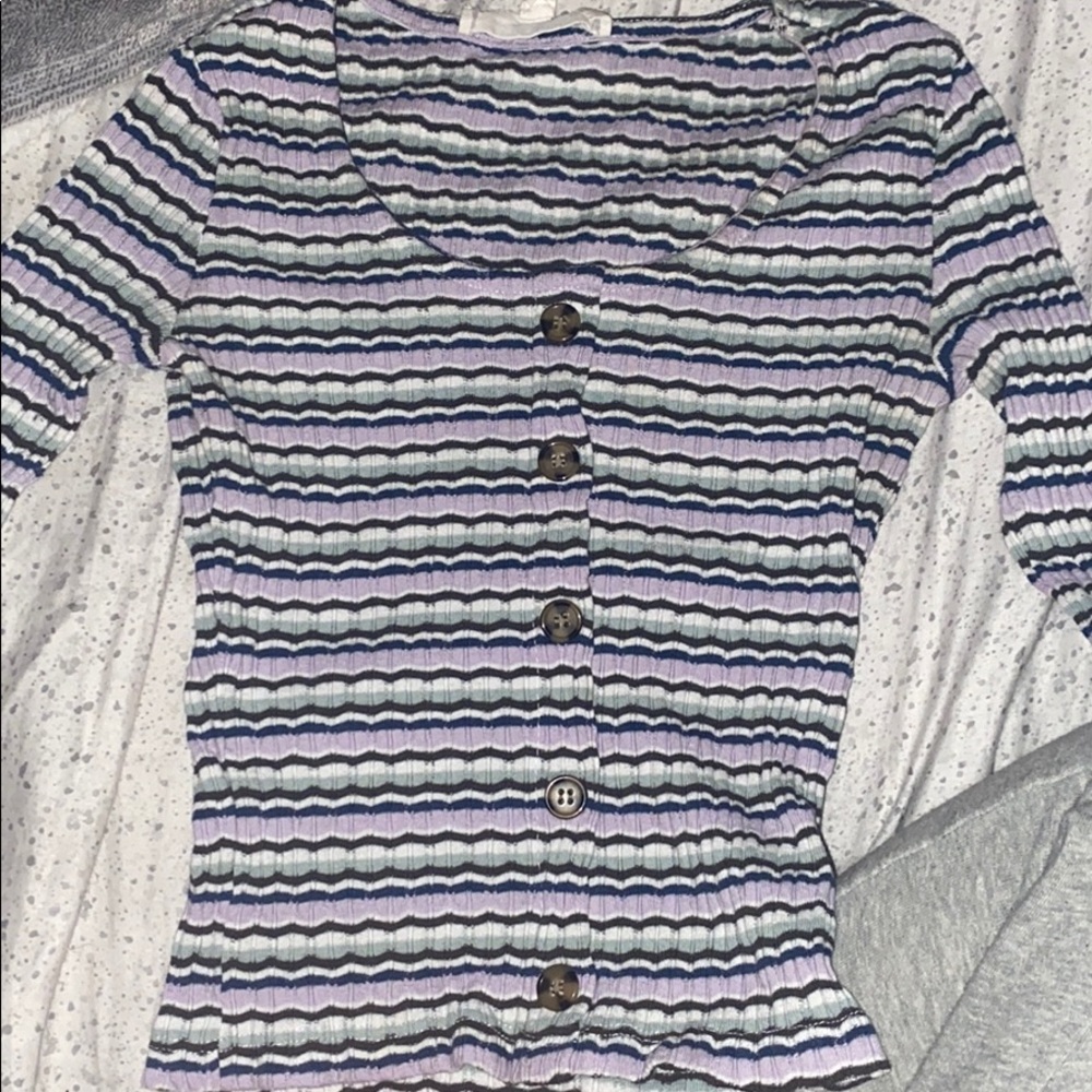 Cute long sleeve fitted shirt